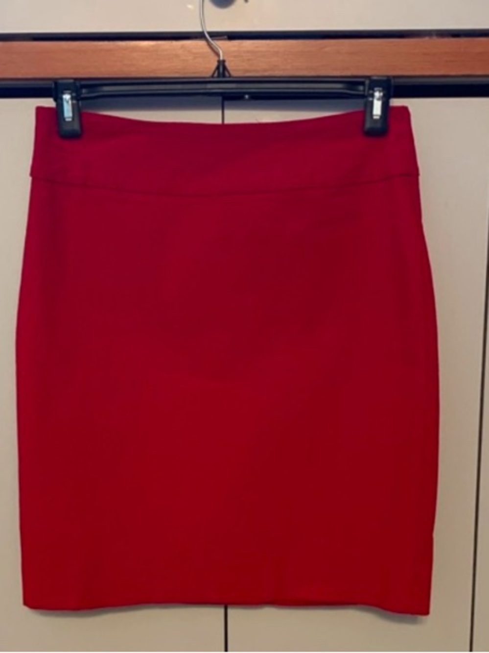 S.C. & Co. Red Stretch Pull-On Pencil Skirt Size 10 Career Date Night Travel Chi